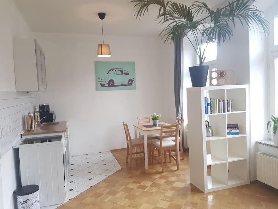 Studio In Dresden Neustadt Louisenstrasse Εξωτερικό φωτογραφία